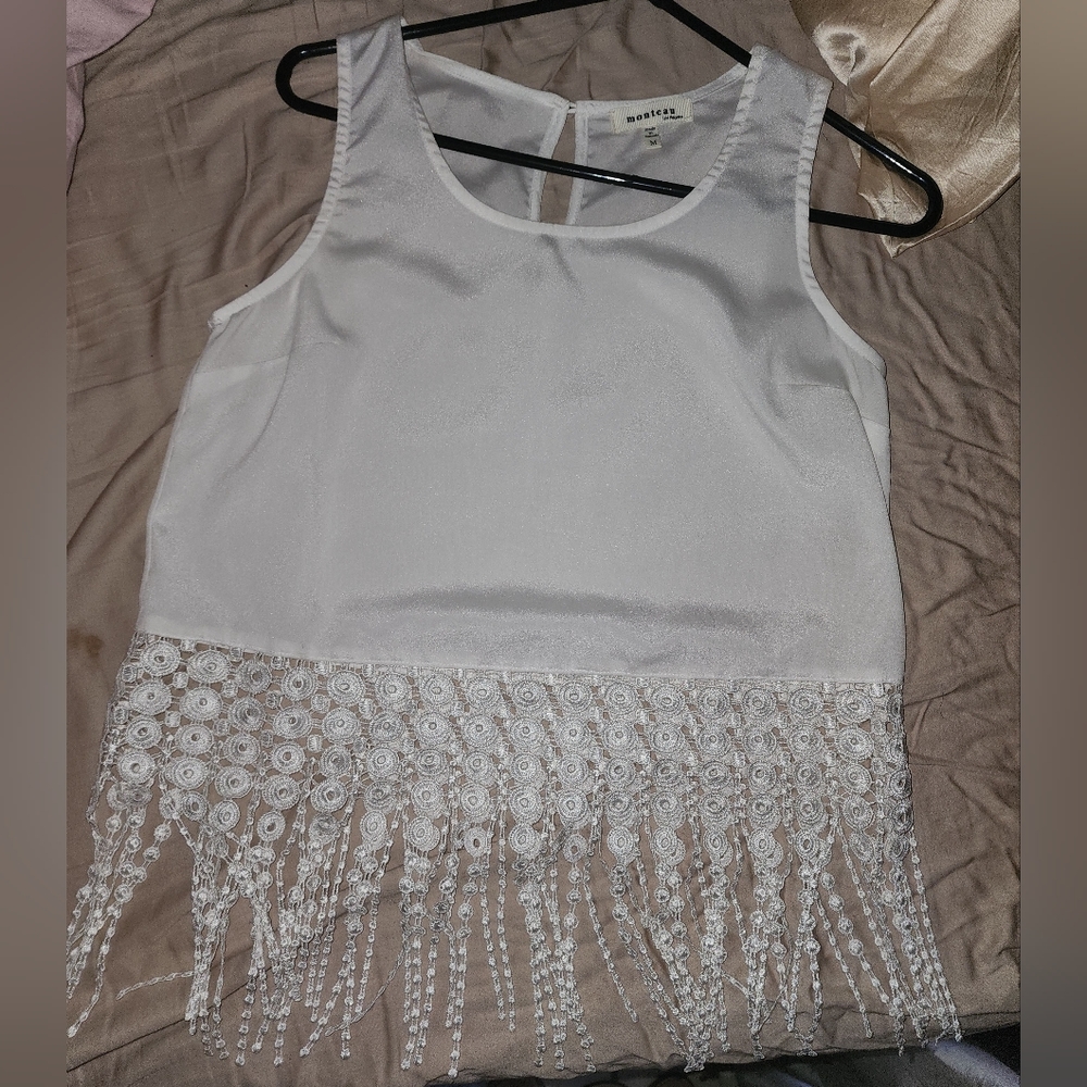 Crop top white shirt